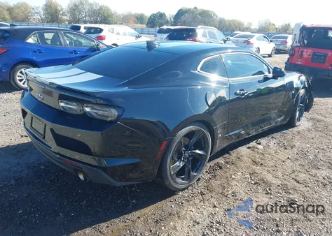 2022 Chevrolet Camaro Rwd 2Lt from USA, damaged, VIN 1G1FD1RS8N0110528